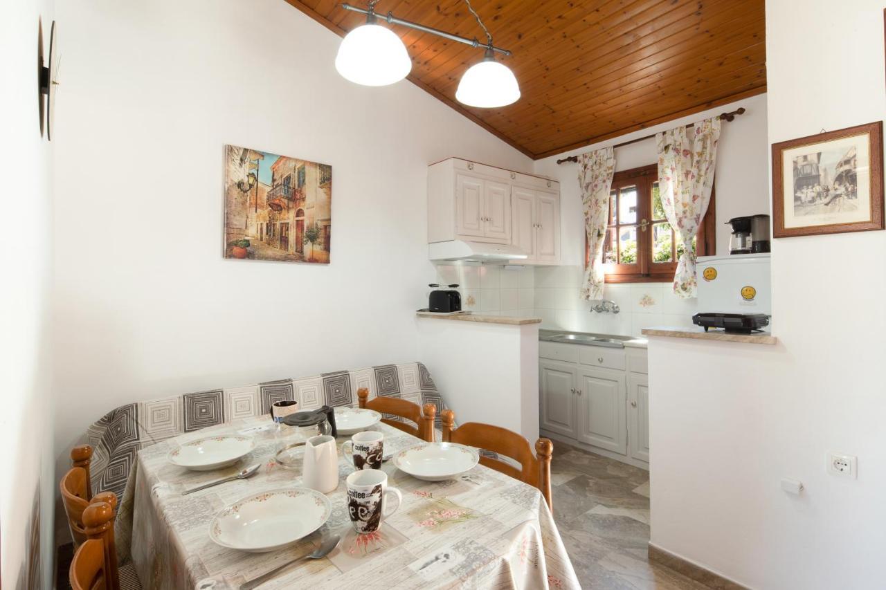 Amalia Cottages Agios Gordios  Luaran gambar